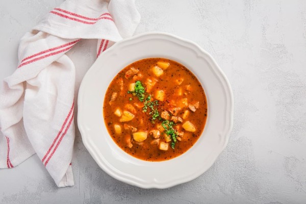 Zuppa di Gulasch 
