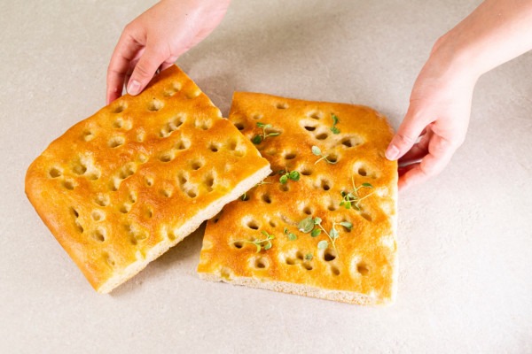 Focaccia genovese con lievito madre
