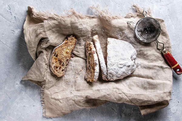 Stollen natalizio tradizionale