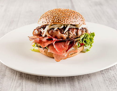 Hamburger allo speck Alto Adige