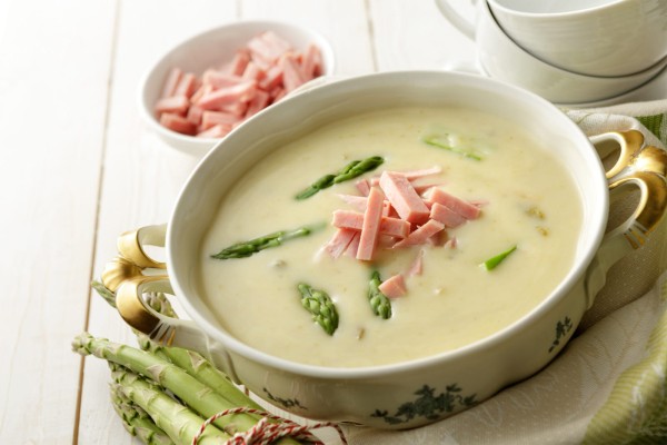 Zuppa di asparagi 