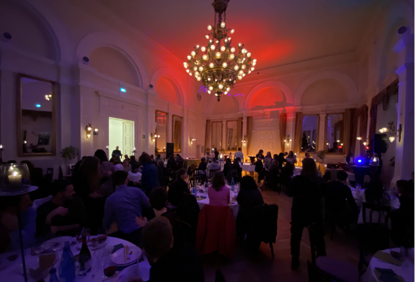 Purnamh Firmenfeier 2022/23 im Kurhaus Meran