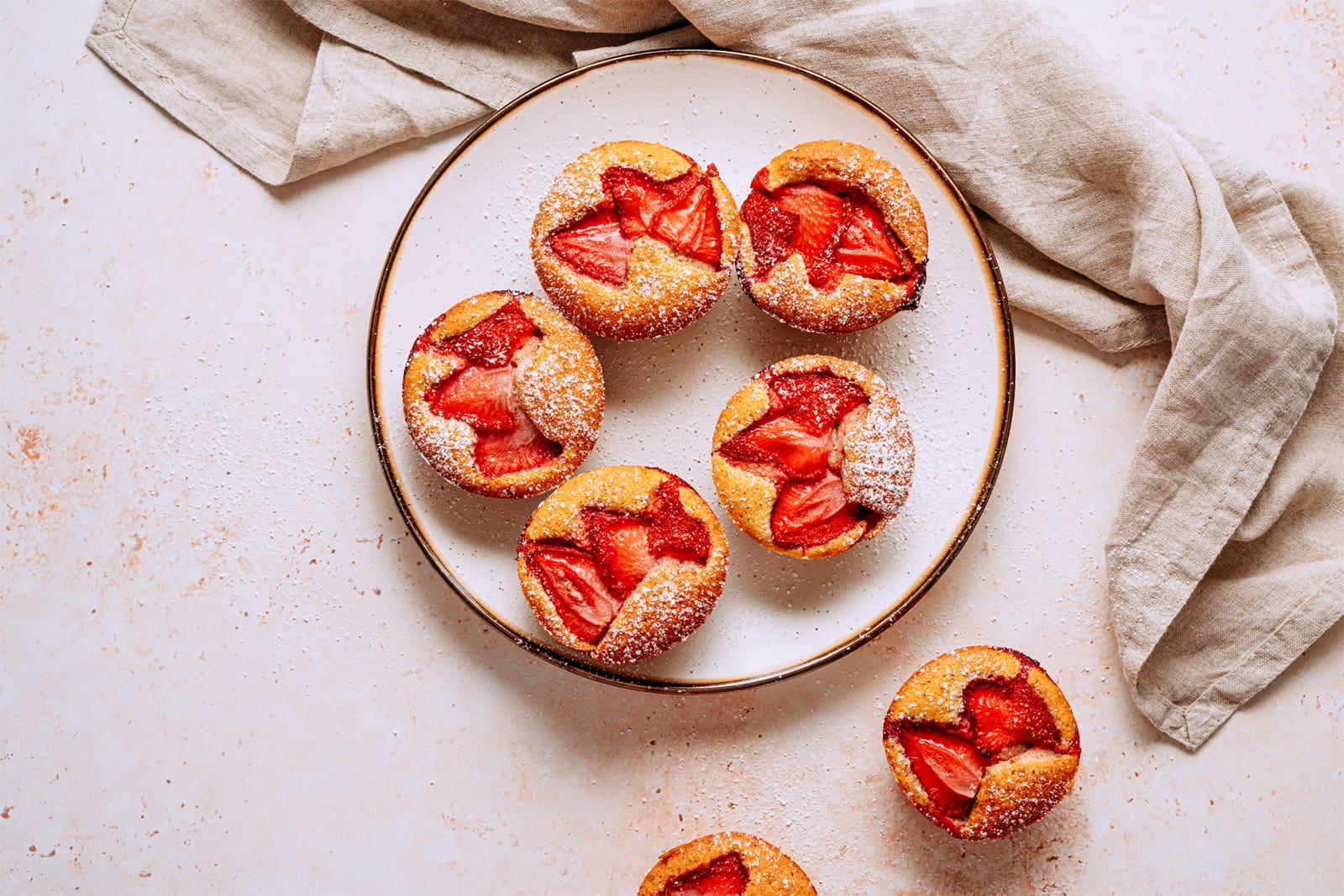 https://www.pursuedtirol.com/it/su-di-noi/magazine/ricette/muffin-alle-fragole