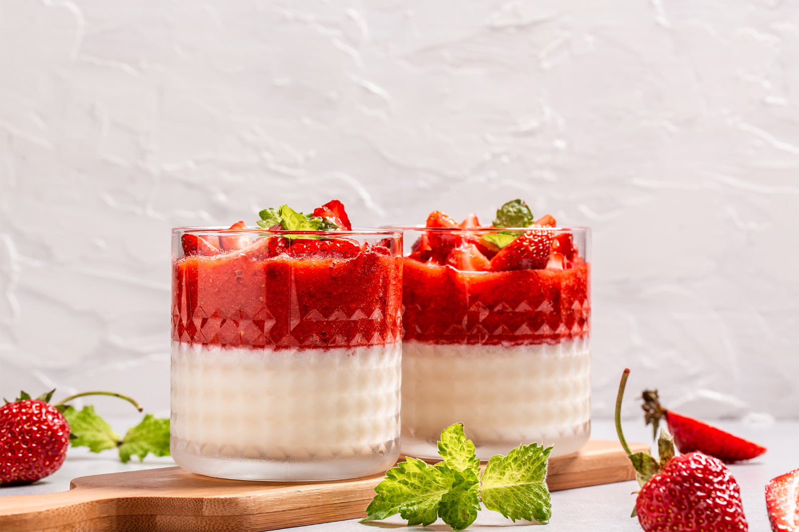 https://www.pursuedtirol.com/it/su-di-noi/magazine/ricette/panna-cotta-alle-fragole