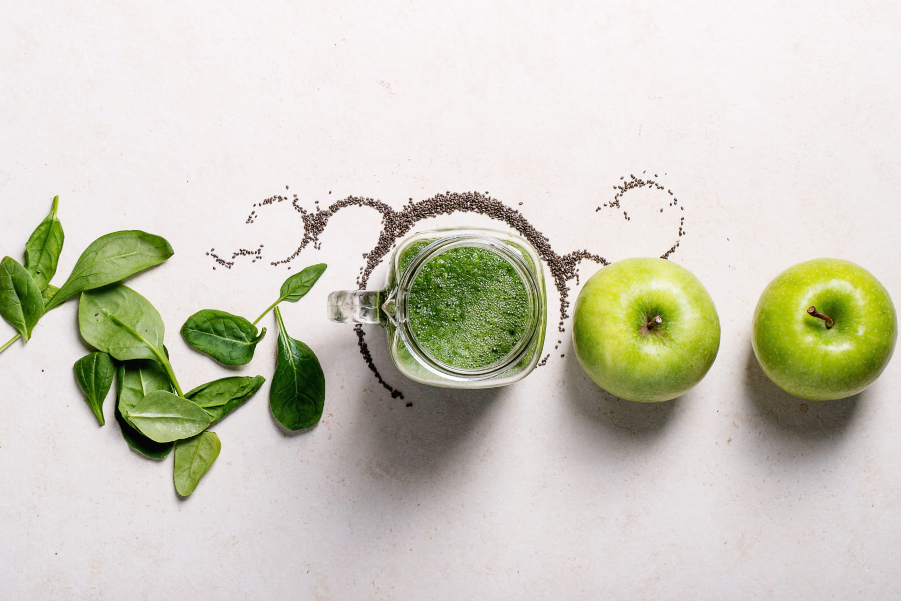 https://www.pursuedtirol.com/it/su-di-noi/magazine/ricette/smoothie-verde-con-mela-granny-smith-e-spinaci