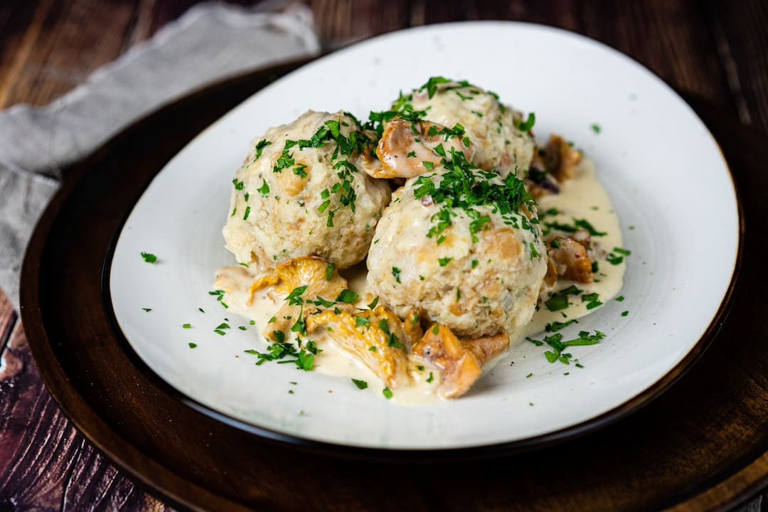 Knödel mit Pilzen Rezept I Südtiroler Rezepte bei Pur Südtirol®