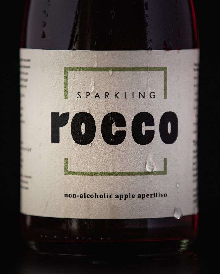 Compra Aperitivo analcolico alle mele "Sparkling Rocco" Weinsepphof I Pur Südtirol®