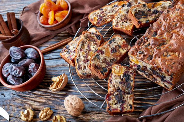 Pane contadino con frutta secca