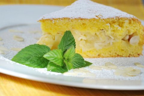 https://www.pursuedtirol.com/de/ueber-uns/genussmagazin/suedtiroler-rezepte/knuspriger-apfelkuchen
